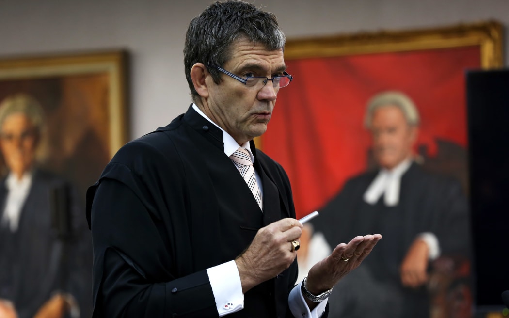 Lead prosecutor Philip Morgan questioning defence witness Professor James Ironside.
