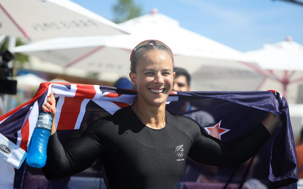 Lisa Carrington of New Zealand wins gold in the women’s Kayak Single 500m gold medal final at Vaires-sur-Marne Nautical Stadium-flat water, Paris, France on Saturday 10 August 2024. Photo credit: Iain McGregor / www.photosport.nz