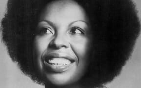 Roberta Flack, 1976