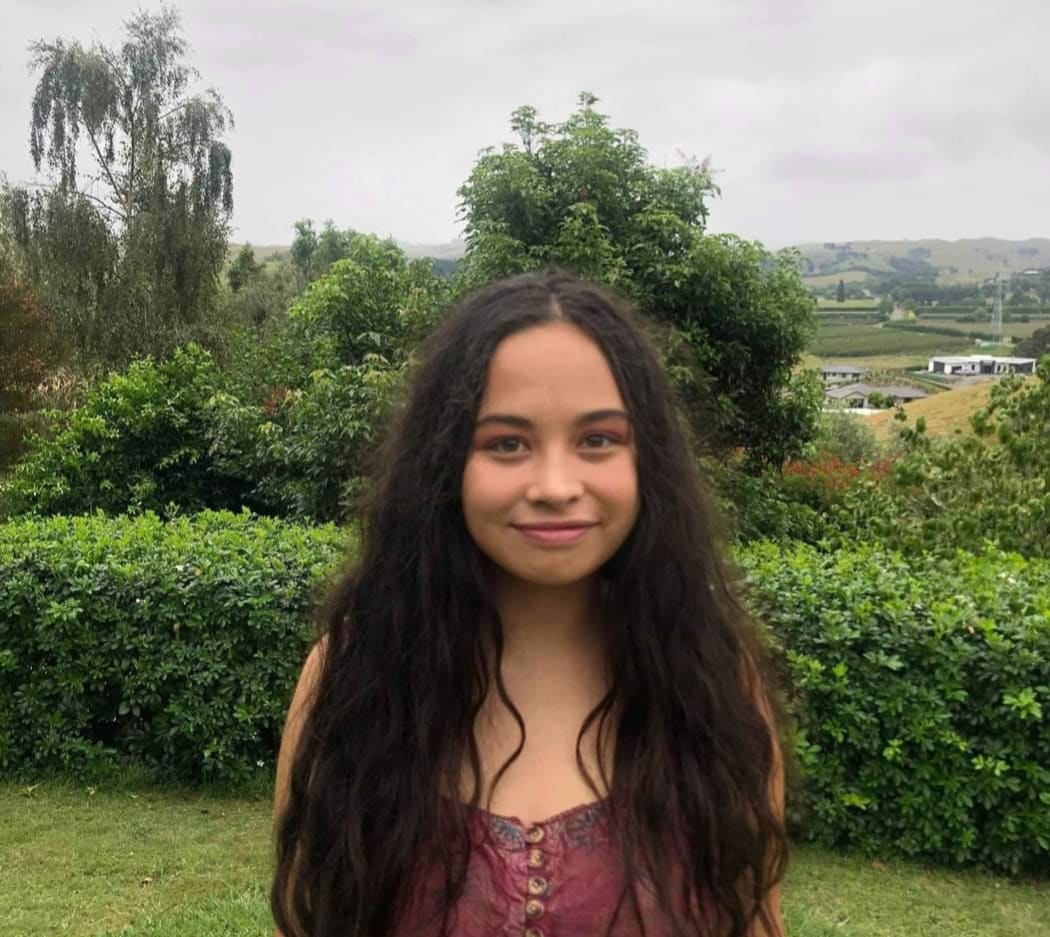 Te Aniwaniwa Devine Paterson (Ngāti Porou, Ngāti Kahungunu, Ngāti Tuwharetoa).