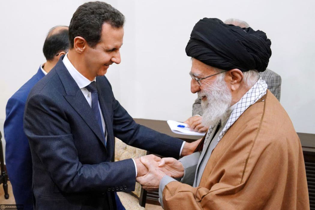 Syrian President Bashar al Assad has met wiith Supreme Leader Ayatollah Ali Khamenei in Tehran.