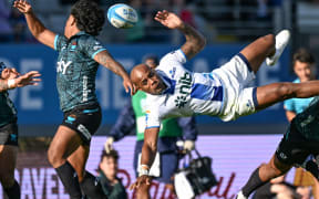 Mark Tele’a of the Blues in mid-air. Moana Pasifika v Blues, round 6 of the Super Rugby Pacific at Eden Park, Auckland, New Zealand on Saturday 30 March 2024. Photo by Andrew Cornaga / www.photosport.nz