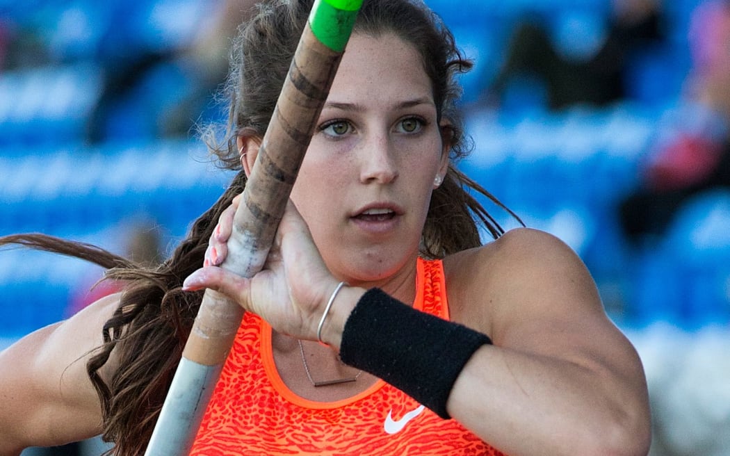 Polevaulter Eliza McCartney
