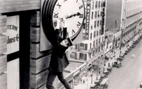 Harold Lloyd stunt photo