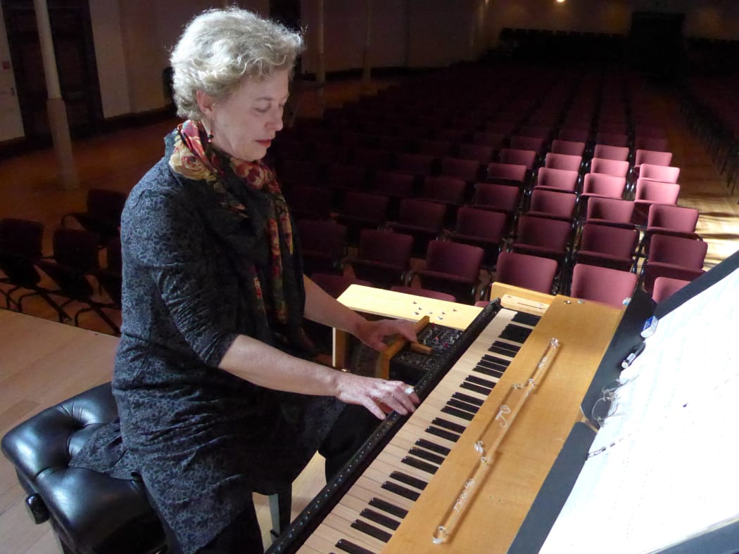 Cynthia Millar with her ondes martenot