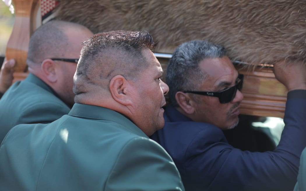 Kiingi Tuheitia is laid to rest at Taupiri maunga