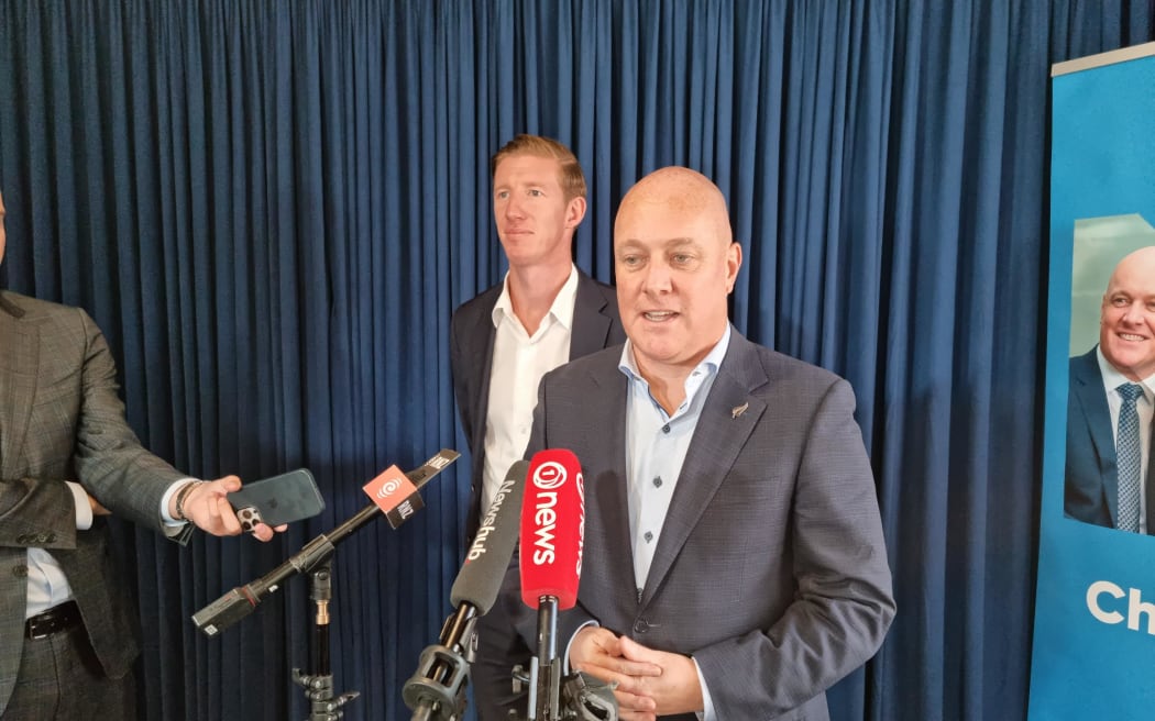 National leader Christopher Luxon, backed by MP for Tauranga Sam Uffindell, visits Ōtūmoetai College.