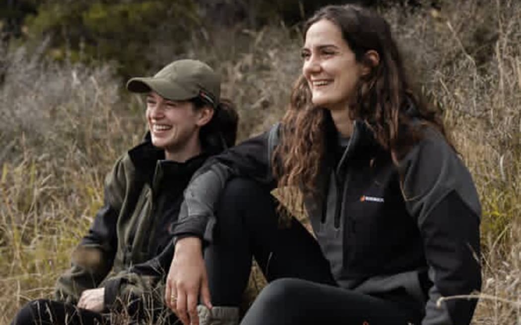 Sammi Holland and Alesha Tomasi have started an online group to connect women who hunt.