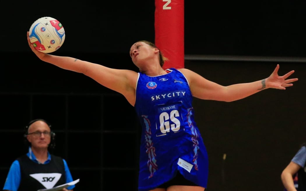 Catherine Latu at full stretch