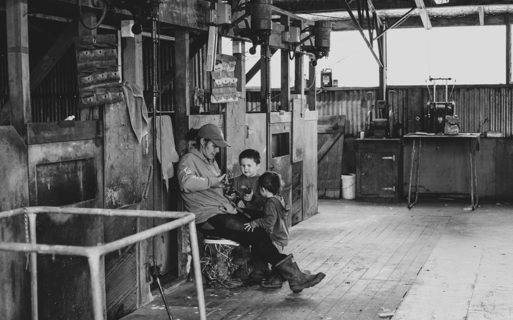 Catherine Mullooly (Ngaa Rauru Kiitahi, Ngāti Kahungunu), 35, mother of two and women's shearing champion, has loved shearing from a young age.