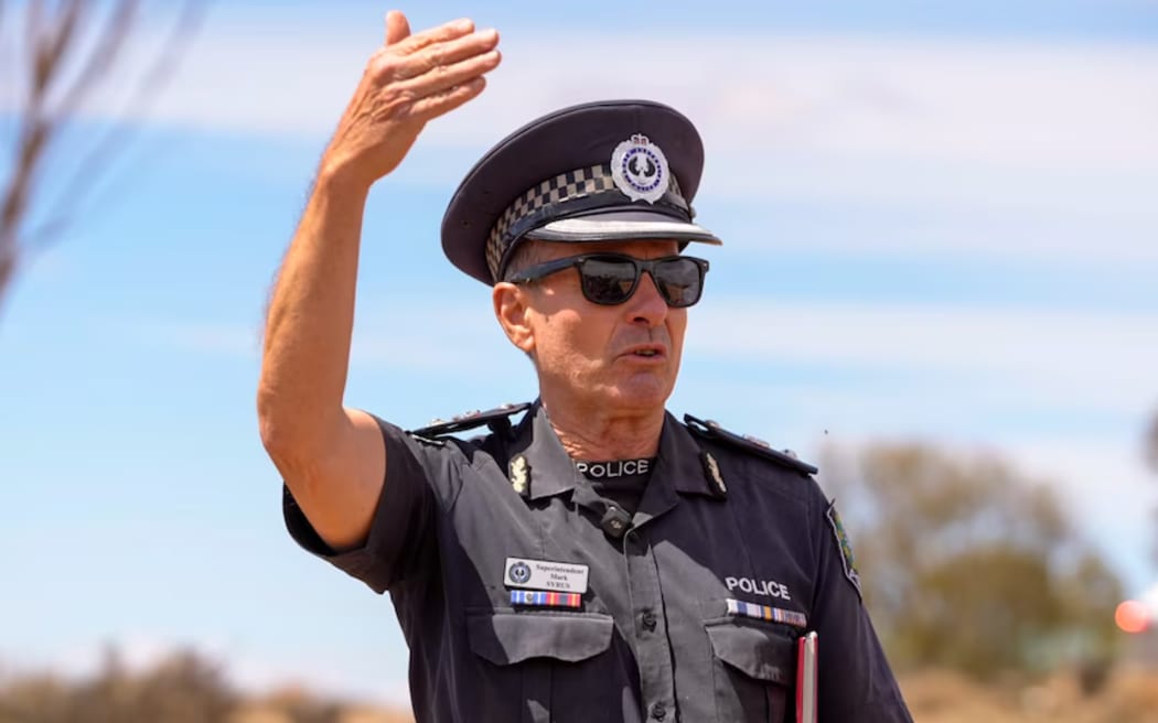 Supertintendent Mark Syrus during the first week of the search. (ABC News: Daniel Taylor)