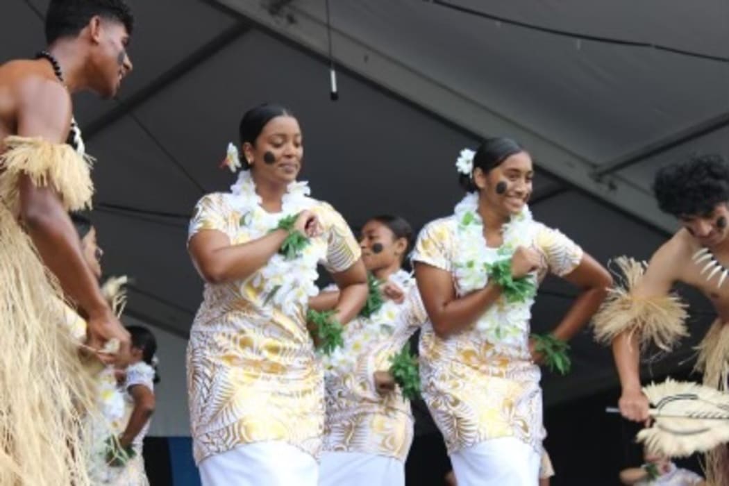 Papatoetoe High School Student Aaliyah Shahistha Ali performs with the Fijian group to their school in 2021.