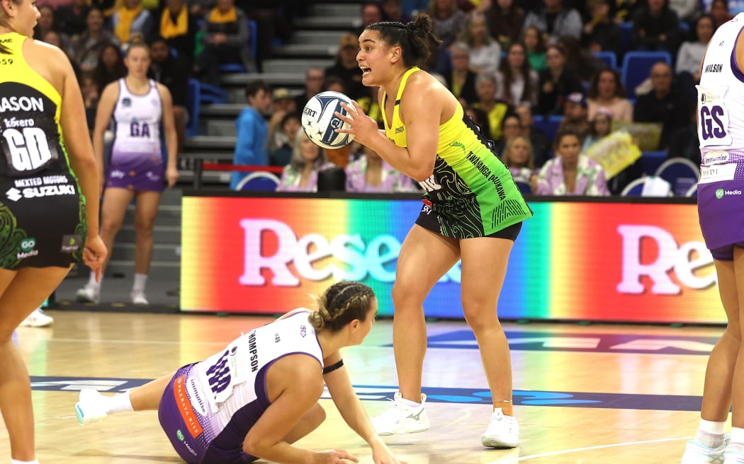 Pulse's Fa'amu Ioane (Top) with Stars' Emma Thompson during the ANZ Premiership Wellington Pulse vs Stars netball match at the Te Rauparaha Arena in Wellington. 23 June 2024. © Copyright image by Marty Melville / www.photosport.nz