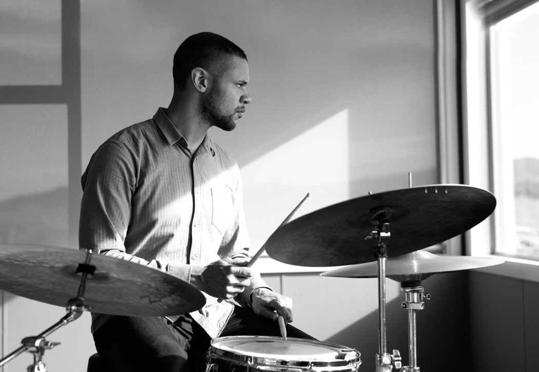 Myele Manzanza