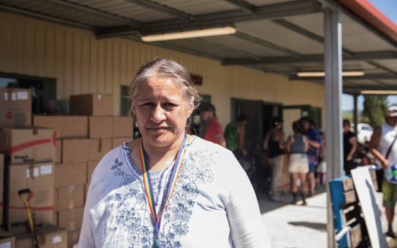 Michelle McIlroy at Hinemihi Marae, Wairoa