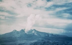Sumbiripa (Mt Lamington) 1951