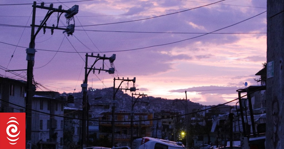 Mexico throws troops, aid into Acapulco as hurricane Otis death toll rises - Vimarsana News