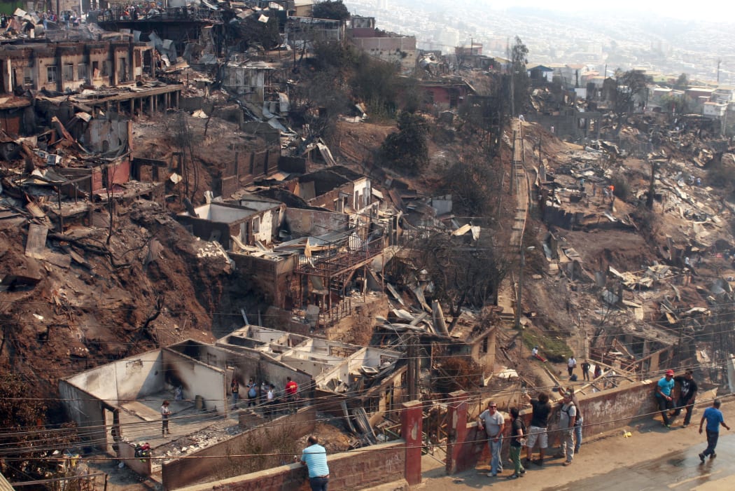The blaze destroyed hundreds of homes.