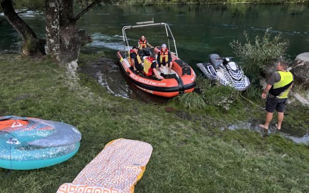 Rescue from Waikato River