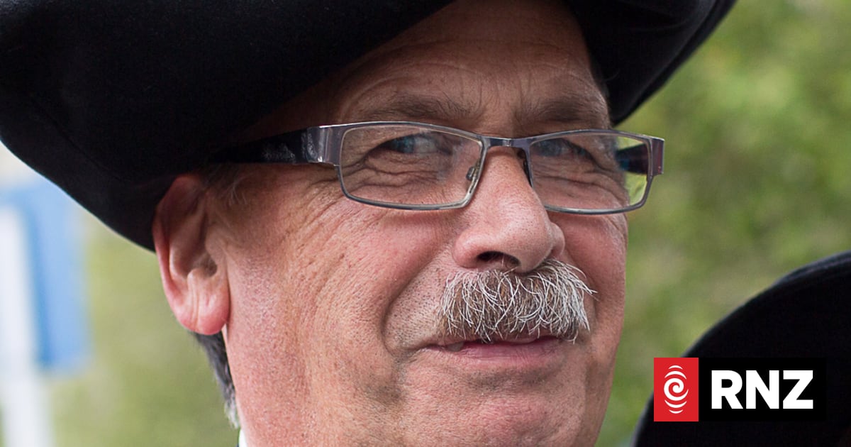 Māori health and arts leader John Broughton dies