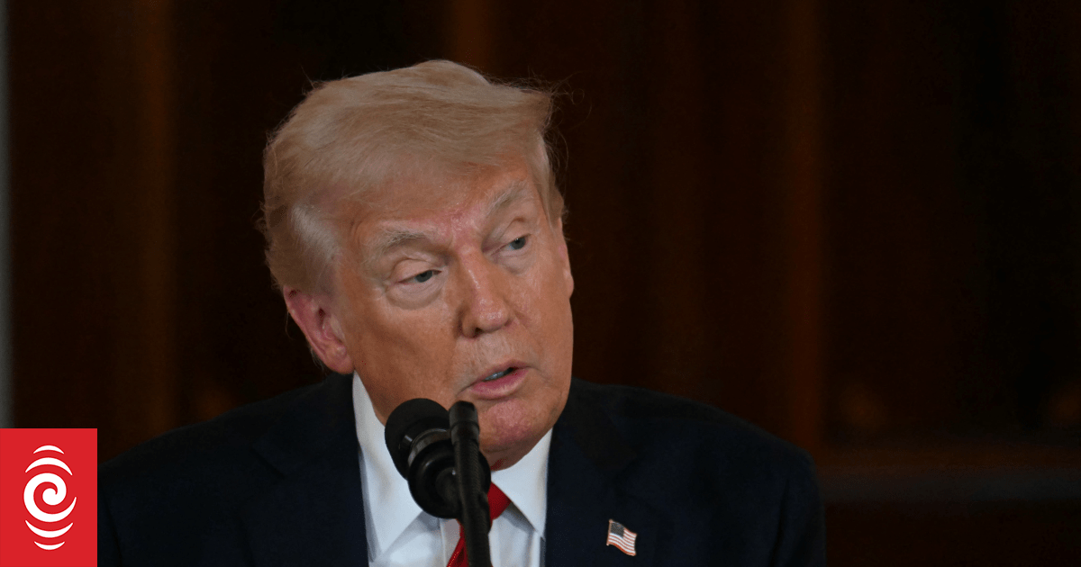 Trump admin 'looking at' suspending right to court challenge for detainees