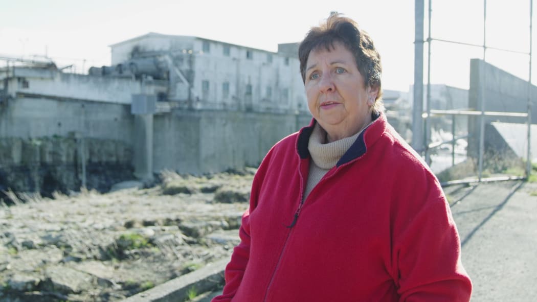 The Paper Mill, a documentary by Nadia Maxwell