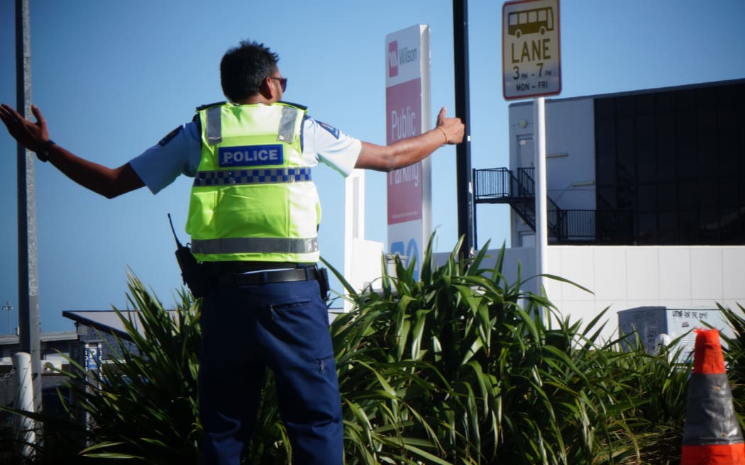 A home invasion in East Auckland led to a police chase across the city, ending on K' Road.