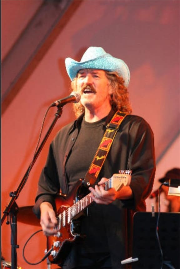 Ex pat Kiwi Barry Leef fronting his nine piece Doobies, Eagles & West Coast Rock show band in Sydney.