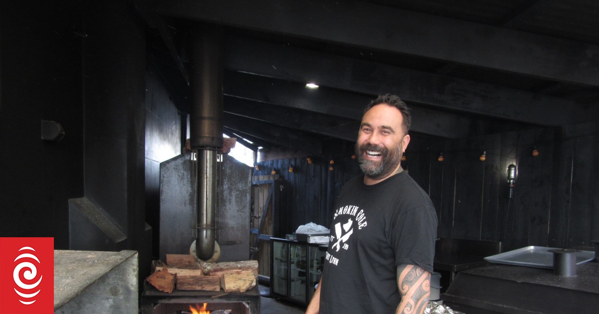 Smokin' Croydon Cole shares his top BBQ tips - Vimarsana News
