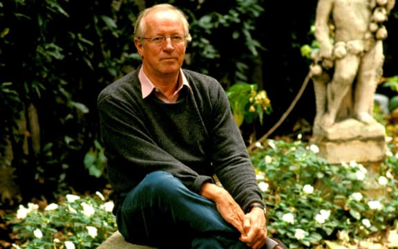 Veteran foreign correspondent Robert Fisk dies