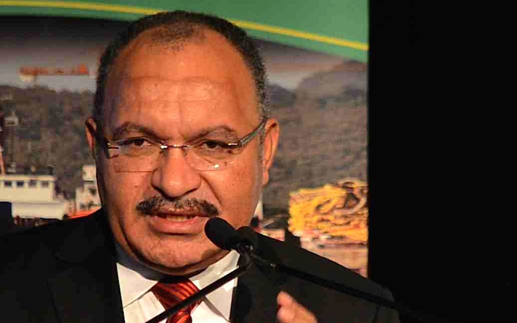 Papua New Guinea PM Peter O'Neill addresses the PNG Investment Summit in Brisbane.