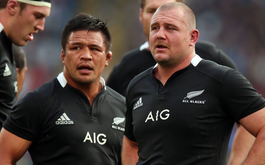 Keven Mealamu and Tony Woodcock playing for the All Blacks, 2012.