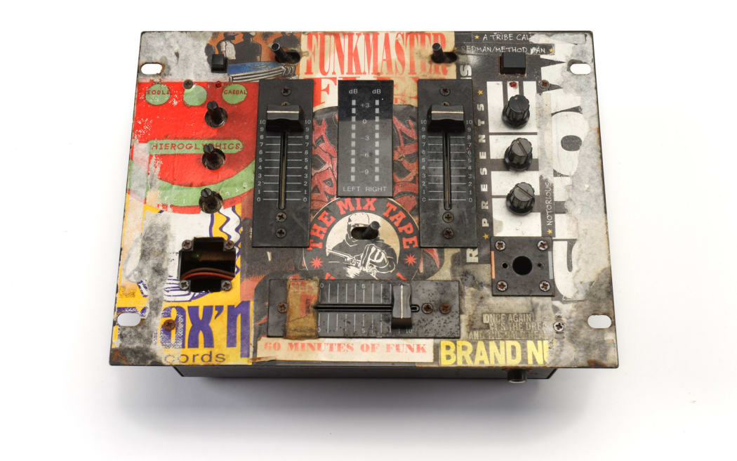 DJ Sir-Vere’s Gemini PMX 15A Scratchmaster mixer late 1990s.