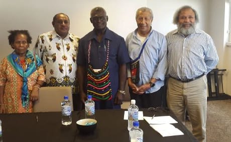 United Liberation Movement for West Papua members Mama Yosepha Alomang, Edison Waromi, AndyAyamiseba and Jacob Rumbiak with the Solomon Islands prime minister Manasseh Sogavare (centre),