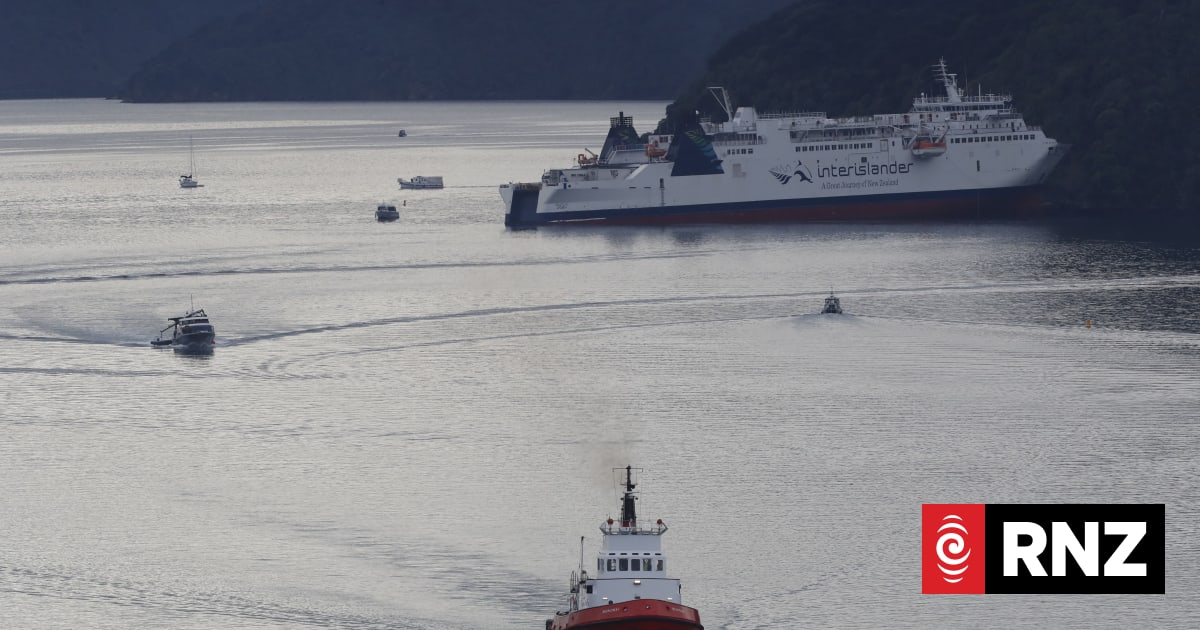 KiwiRail proposes to slash 50 roles from Interislander staff | RNZ
