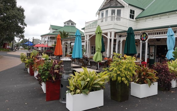 Quiet bars at Whangārei's town basin.