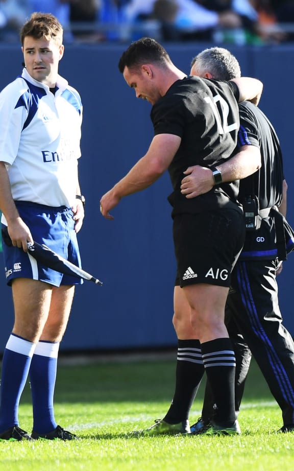 Ryan Crotty has overcome a knee injury to return to All Blacks starting lineup against France.