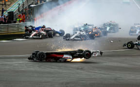 British F1 Grand Prix, Race day: Alfa Romeo F1 Team, Guanyu Zhou crash