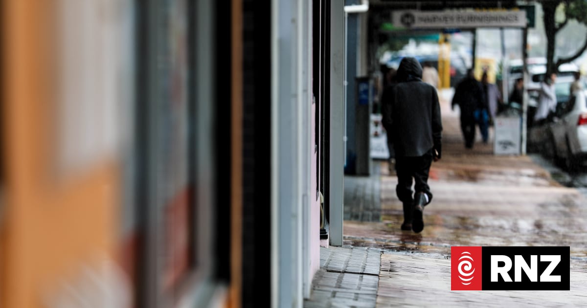 How much beneficiaries are left with after paying the rent