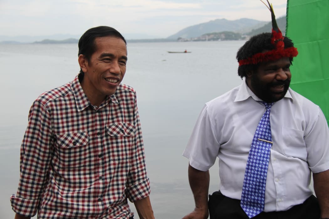 Joko Widodo visits Papua before his election in 2014