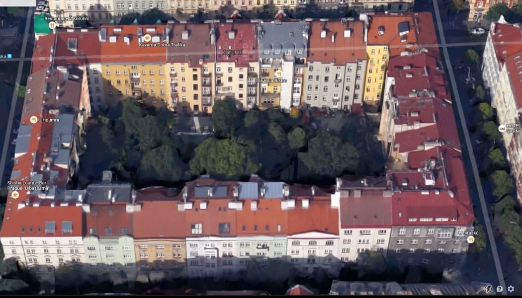 An example of a perimeter block in Prague