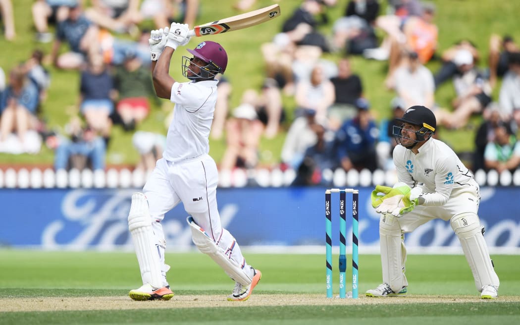 Shimron Hetmyer goes big at the Basin Reserve.