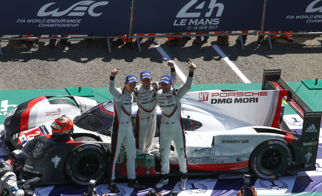 Brendon Hartley, Timo Bernhard and Earl Bamber win 2017 Le Mans.