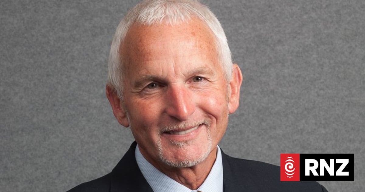 Former mayor, broadcaster Michael Laws to stand for NZ First