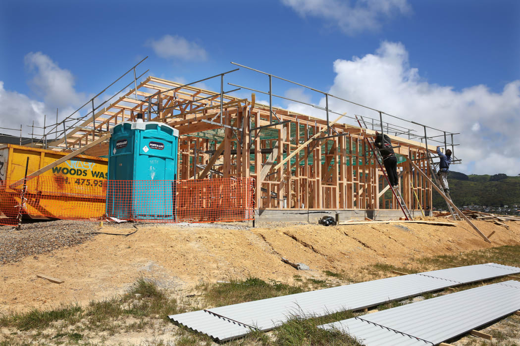 130114. Photo Diego Opatowski / RNZ. Generic Housing images. Builders working on a construction.