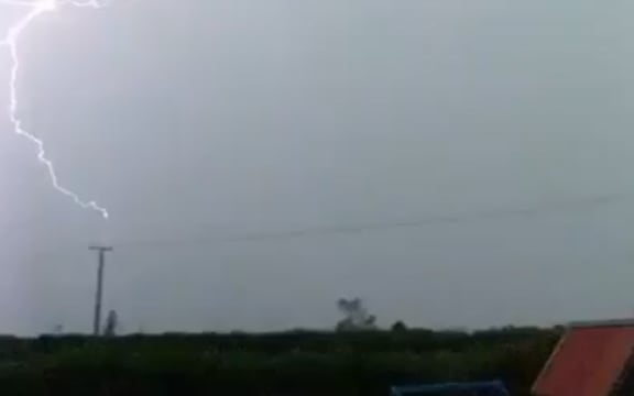 Around 4500 lightning strikes have hit Taranaki in one last hour.