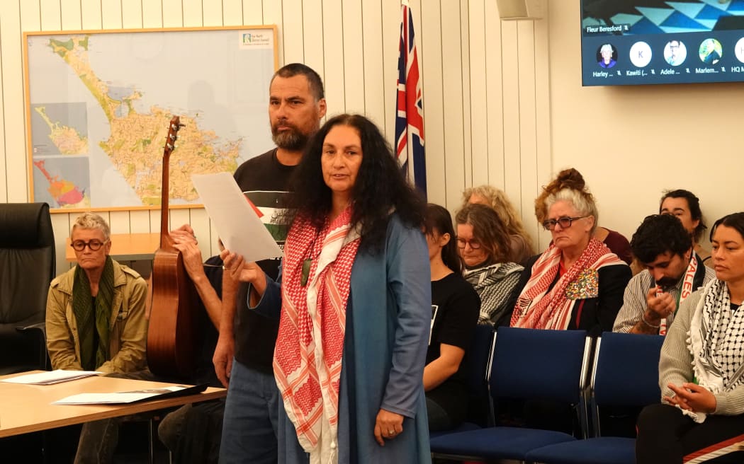 Debbie Abbas-Ruawai, of Palestinian and English descent, makes an emotional plea to councillors ahead of a vote calling for a ceasefire in Gaza.