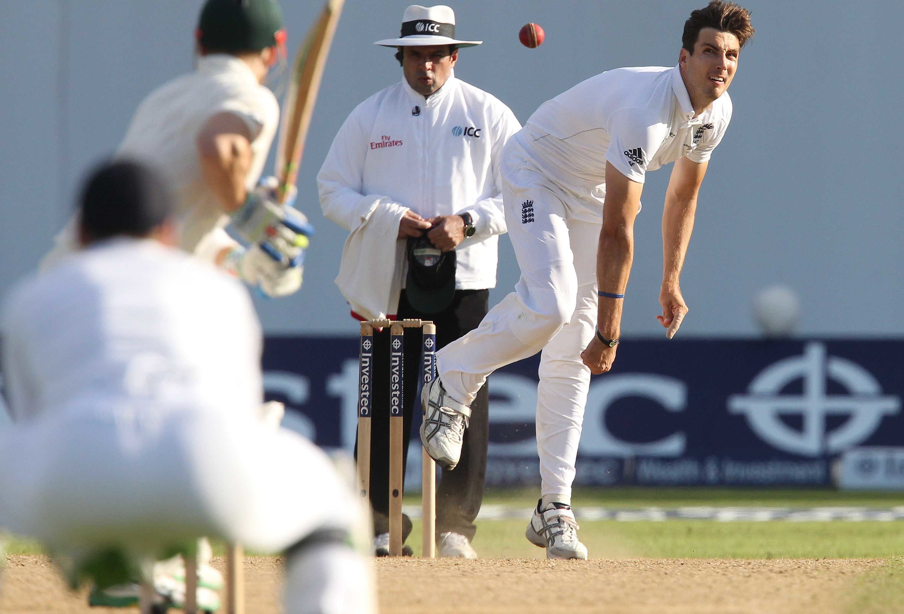 Steve Finn of England bowling. England v Australia, 3rd Ashes Test, Day 2, Edgbaston, Birmingham, 30/07/2015.