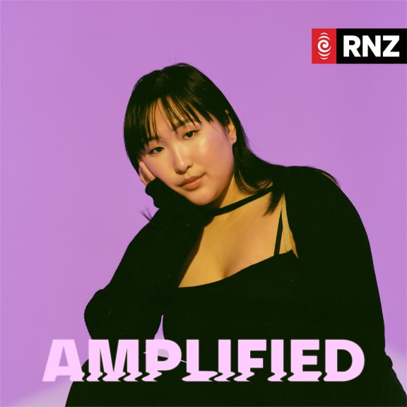 4lj8sq4 amplified tile png