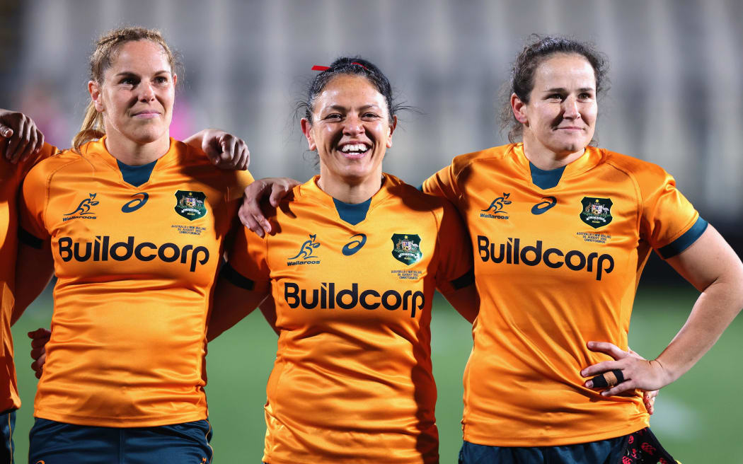 Australia Wallaroos Emily Chancellor, Iliseva Batibasaga and Shannon Parry prepare to take on Black Ferns 2022.